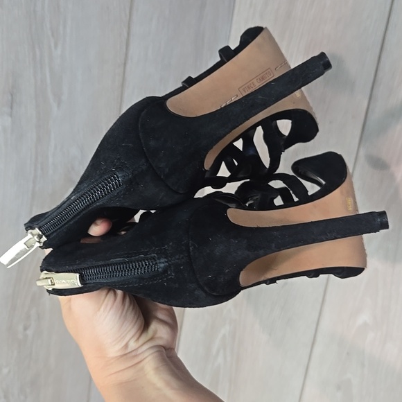 Vince Camuto Women Black Suede Strappy Heels Open Pump Toe Shoes Sz 8M - Picture 6 of 12